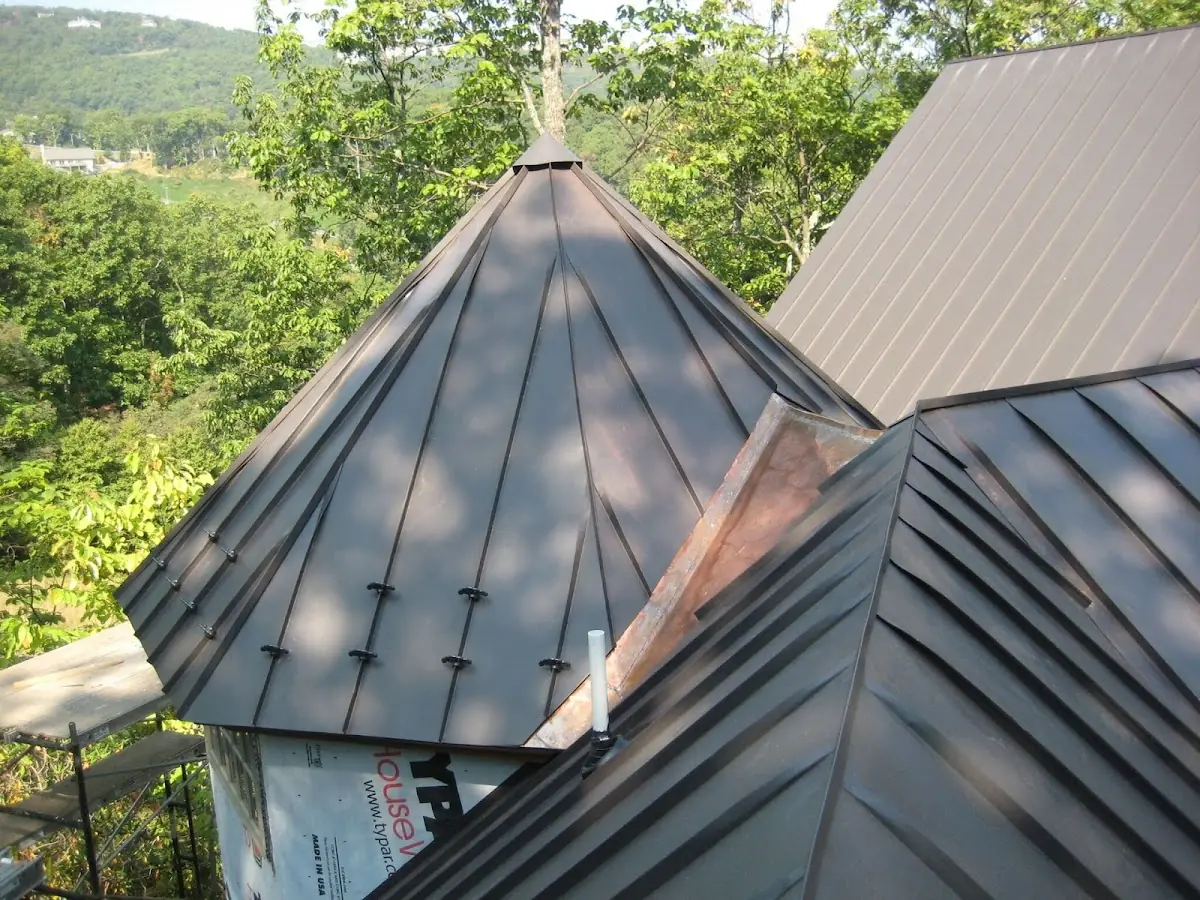 Professional Roof Tarp Installation by Craftsman Roofing in West Hamburg
